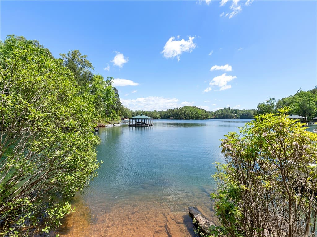 Property image 2 at 703 Misty Dawn Court, Salem, SC 29676