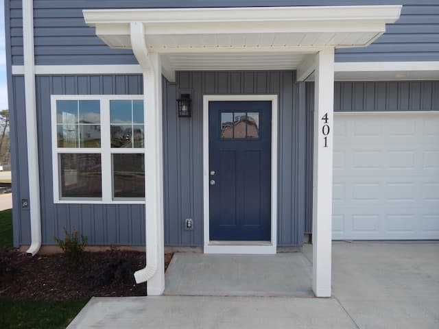 Property image 2 at 401 Bee Cove Way, Pendleton, SC 29670