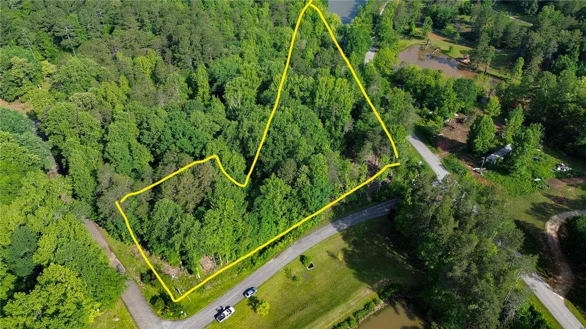 1 Brookeside Drive