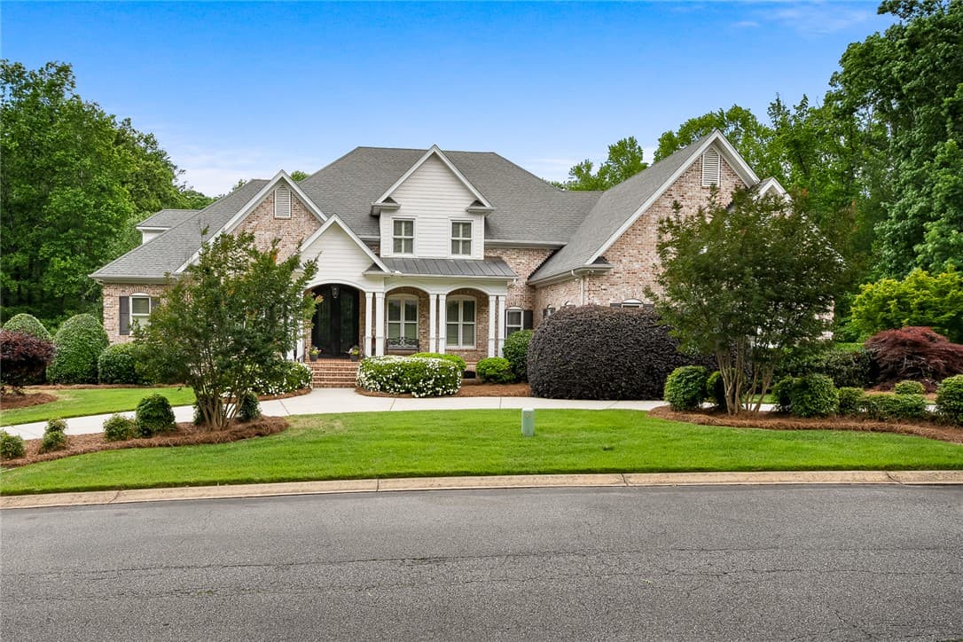 Alston Oaks, Anderson Community