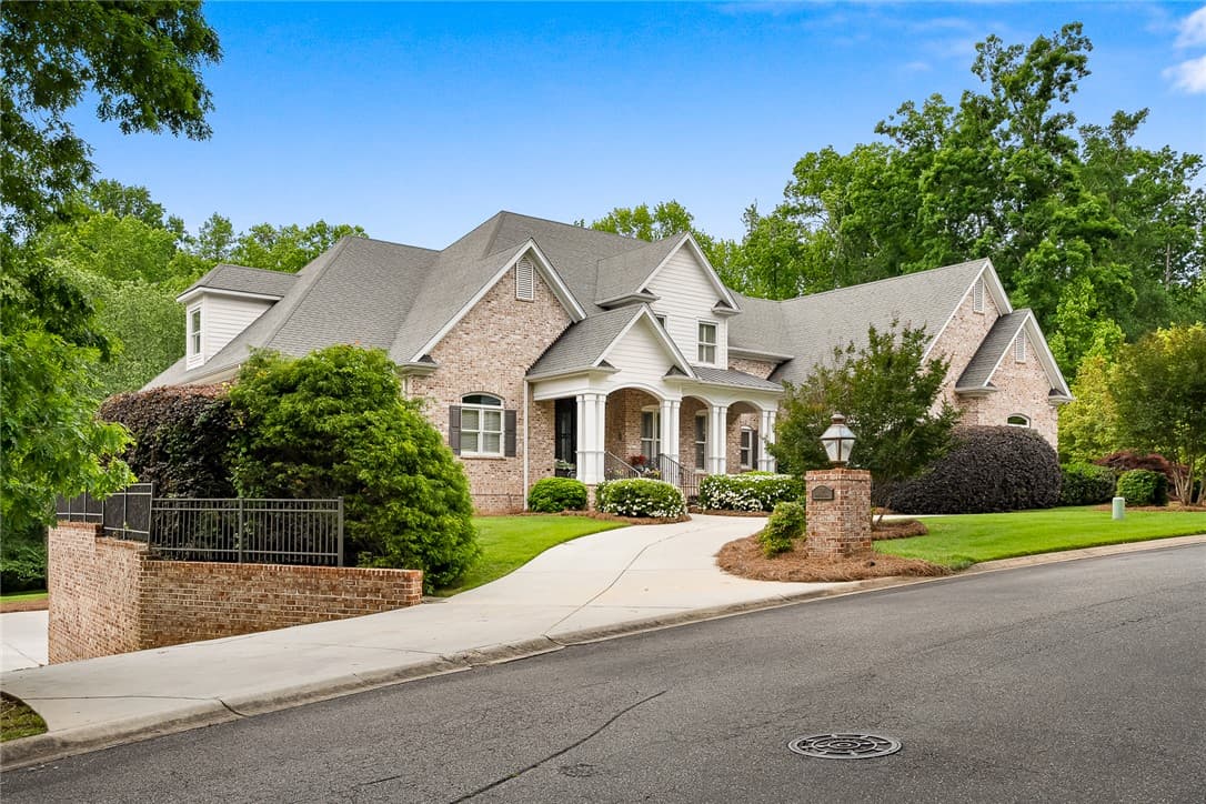 Property image 3 at 309 Avenue Of Oaks, Anderson, SC 29621