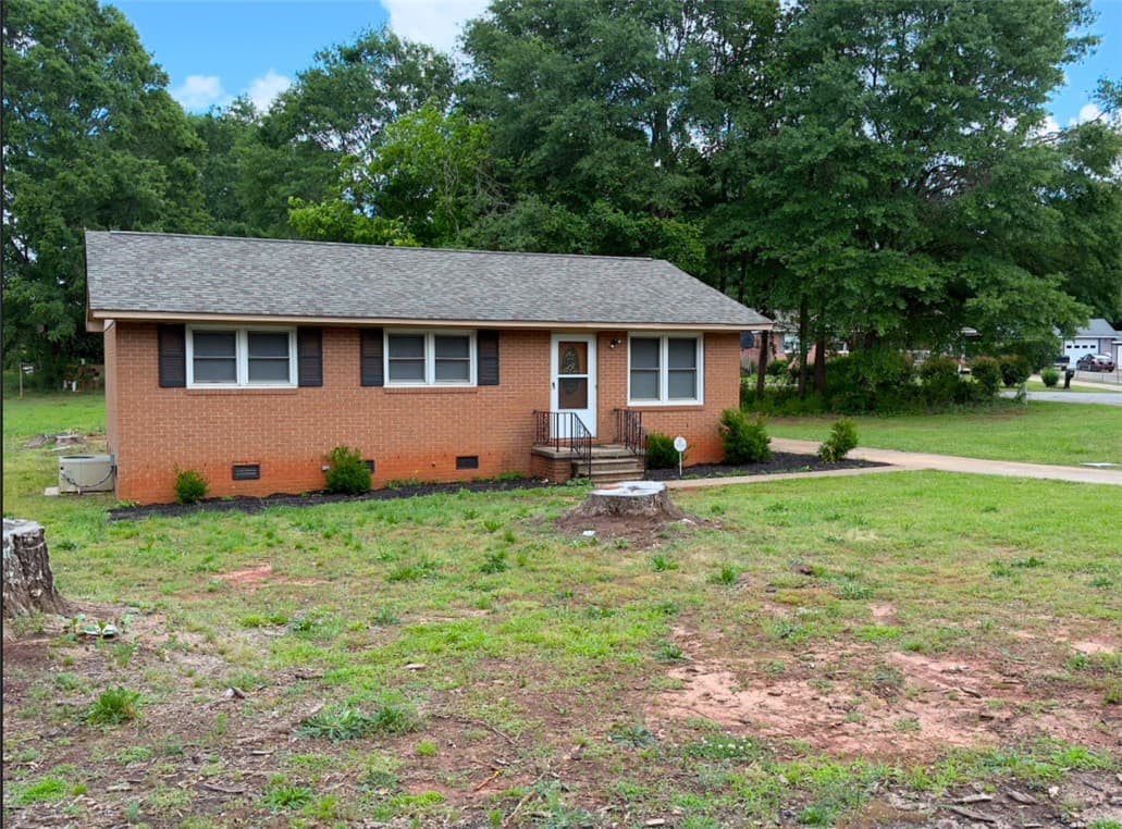 Property image 2 at 105 Sugar Pine Road, Anderson, SC 29626