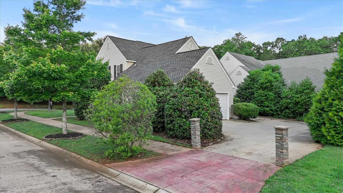 Property image 4 at 113 Stonegate Drive, Seneca, SC 29678