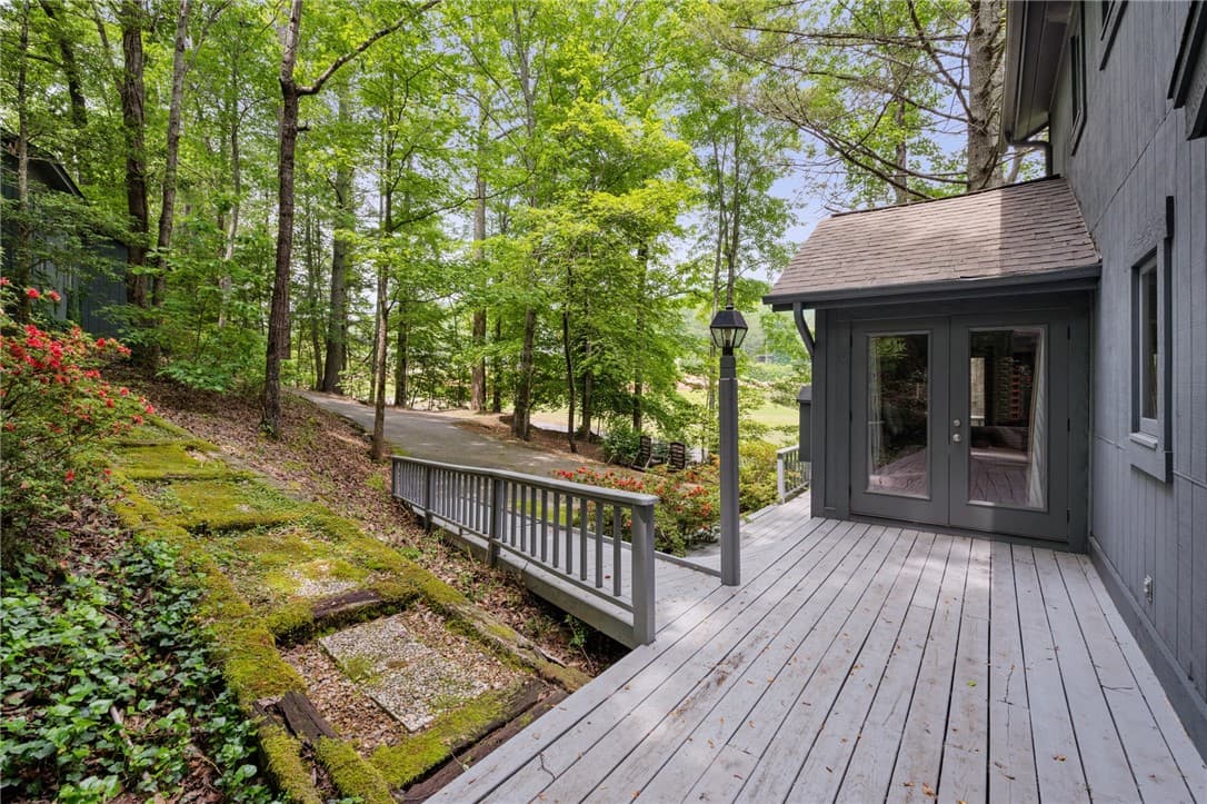 Property image 3 at 101 Broken Bow Run, Pickens, SC 29671