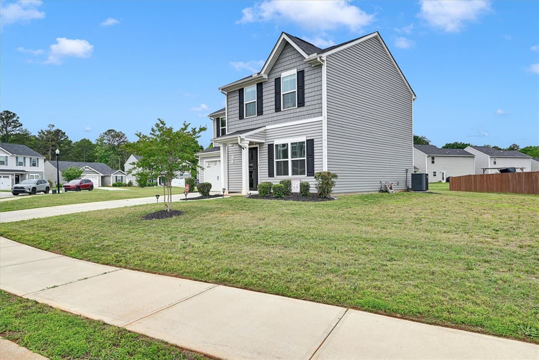 Property image 2 at 145 Queens Mill Court, Pendleton, SC 29670