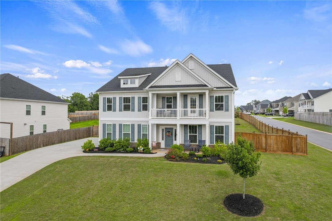 Property image 2 at 400 N Oak Crest Drive, Belton, SC 29627