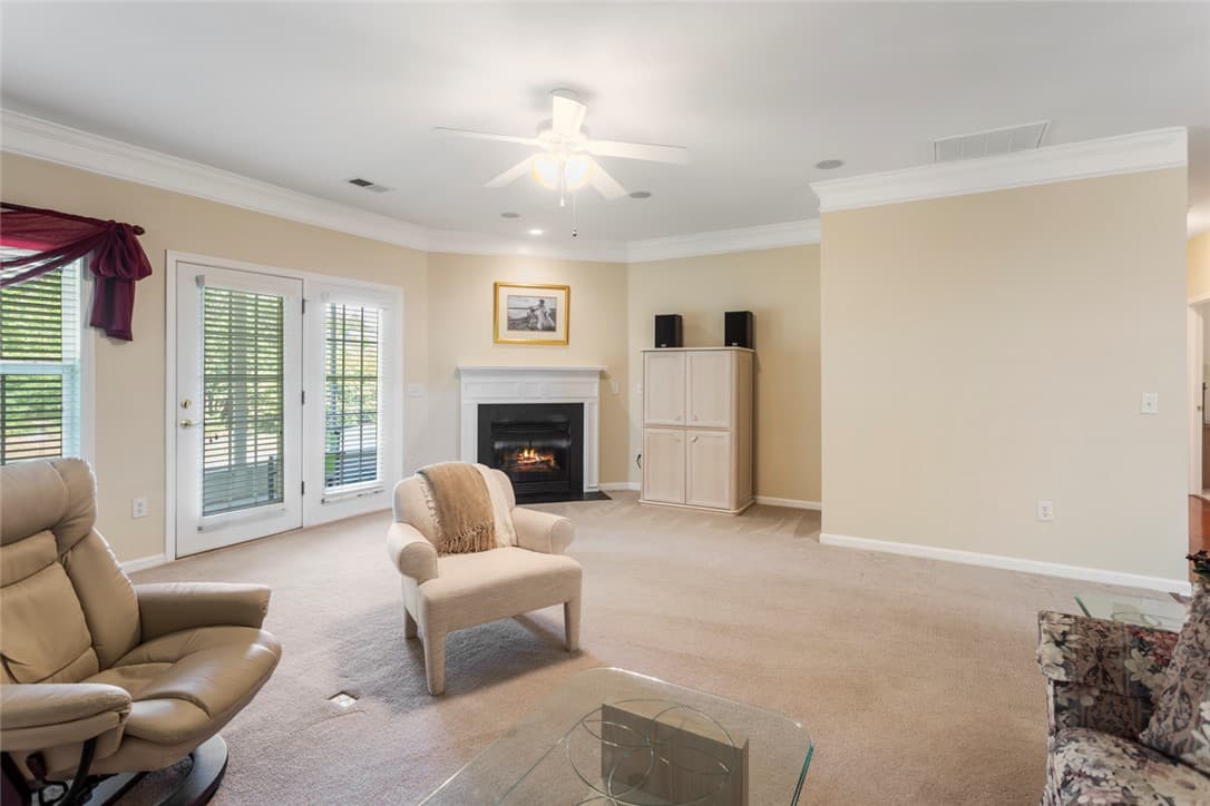 Property image 5 at 704 Nottingham Court, Seneca, SC 29672