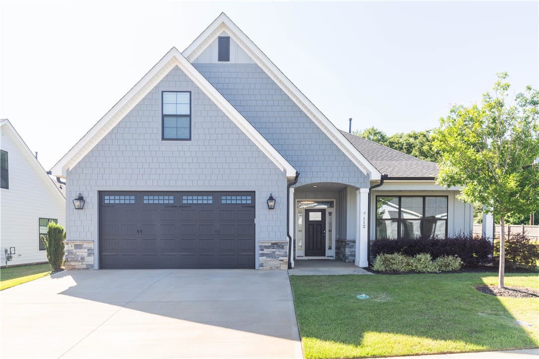112 Stanbury Drive