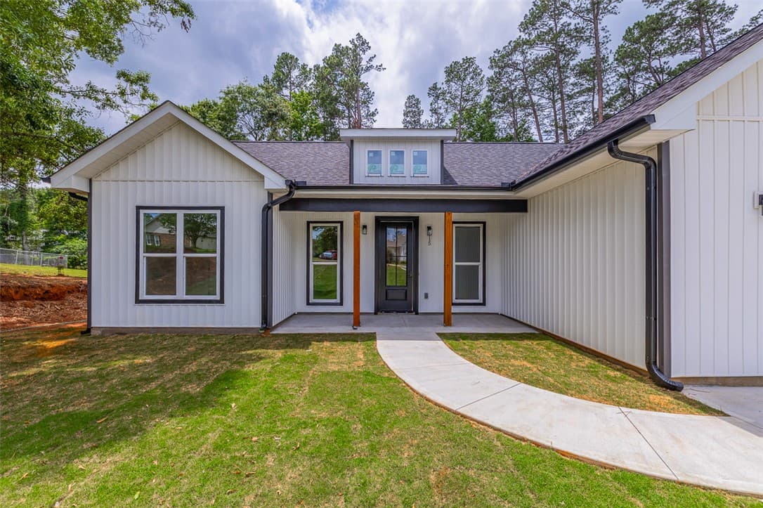 Property image 4 at 115 Century Court, Pendleton, SC 29670