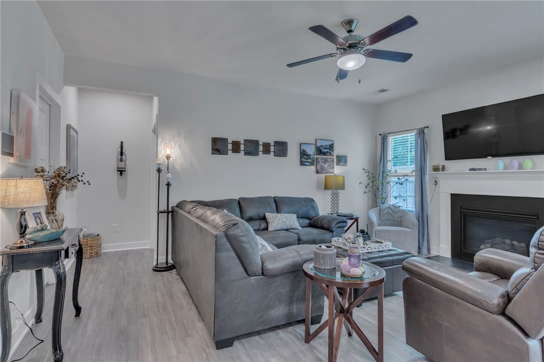 Property image 4 at 215 Thames Valley Drive, Easley, SC 29642