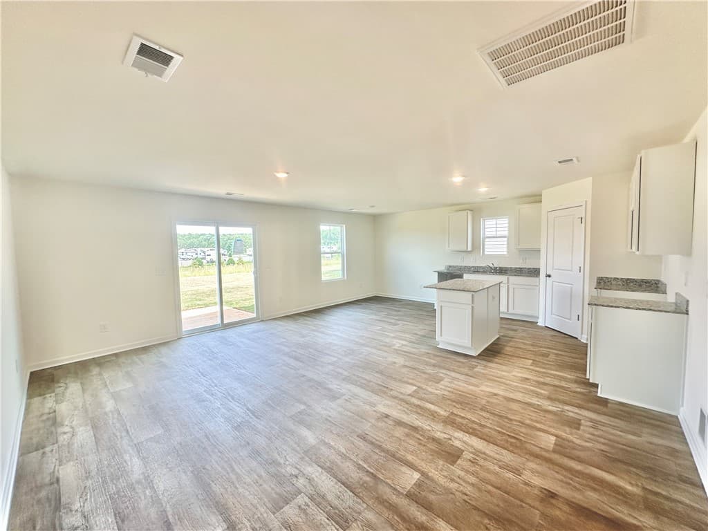 Property image 5 at 536 Seaborn Circle, Pendleton, SC 29670