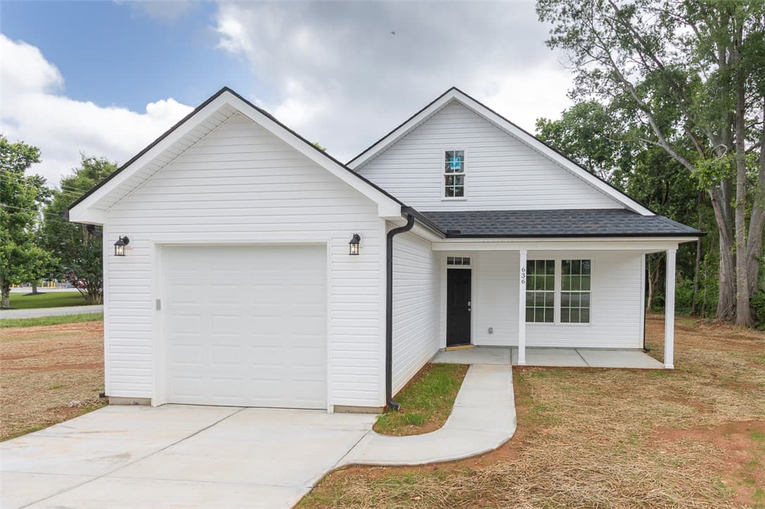 636 Jasmin Drive