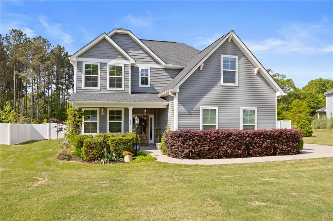 Arbor Woods, Piedmont Community