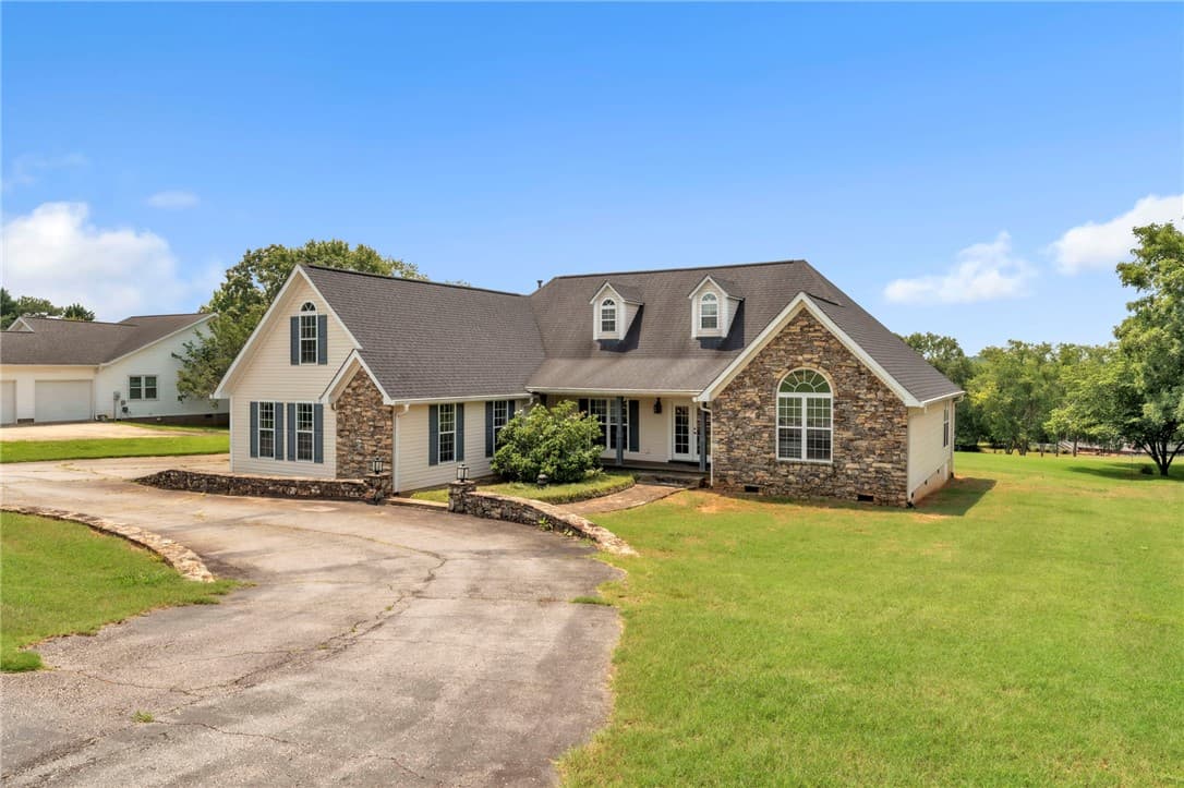 Property image 4 at 116 Fairway Drive, Pickens, SC 29671