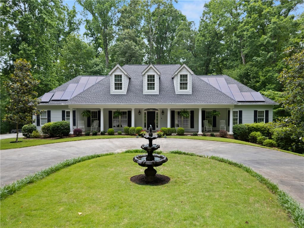 119 Oak Crest Circle